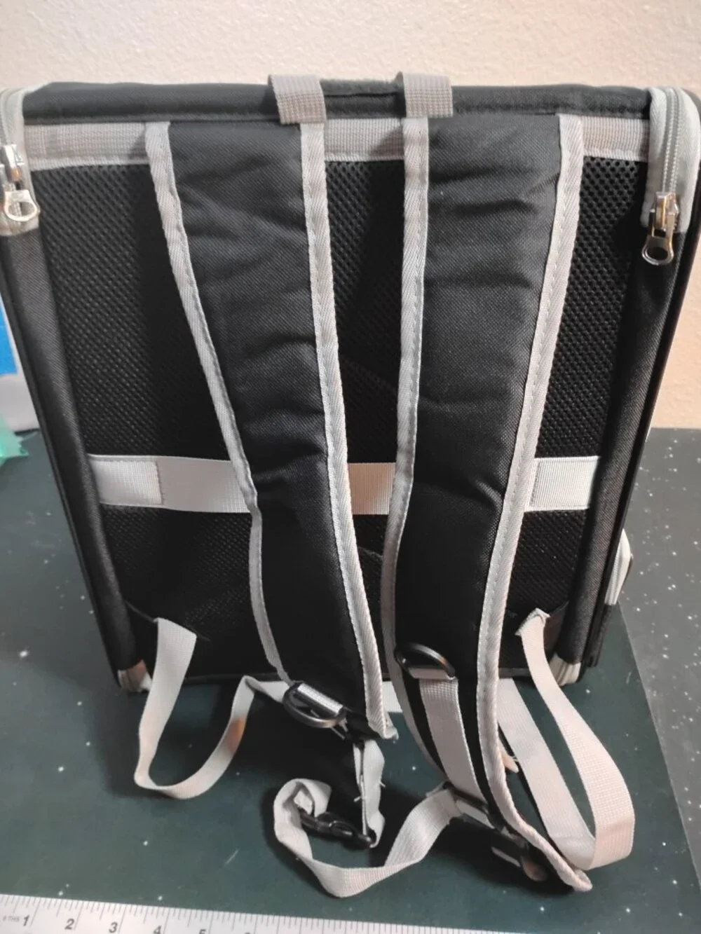 CONLUN Pet Carrier Backpack Breathable Mesh Travel Bag for Small Dogs Cats